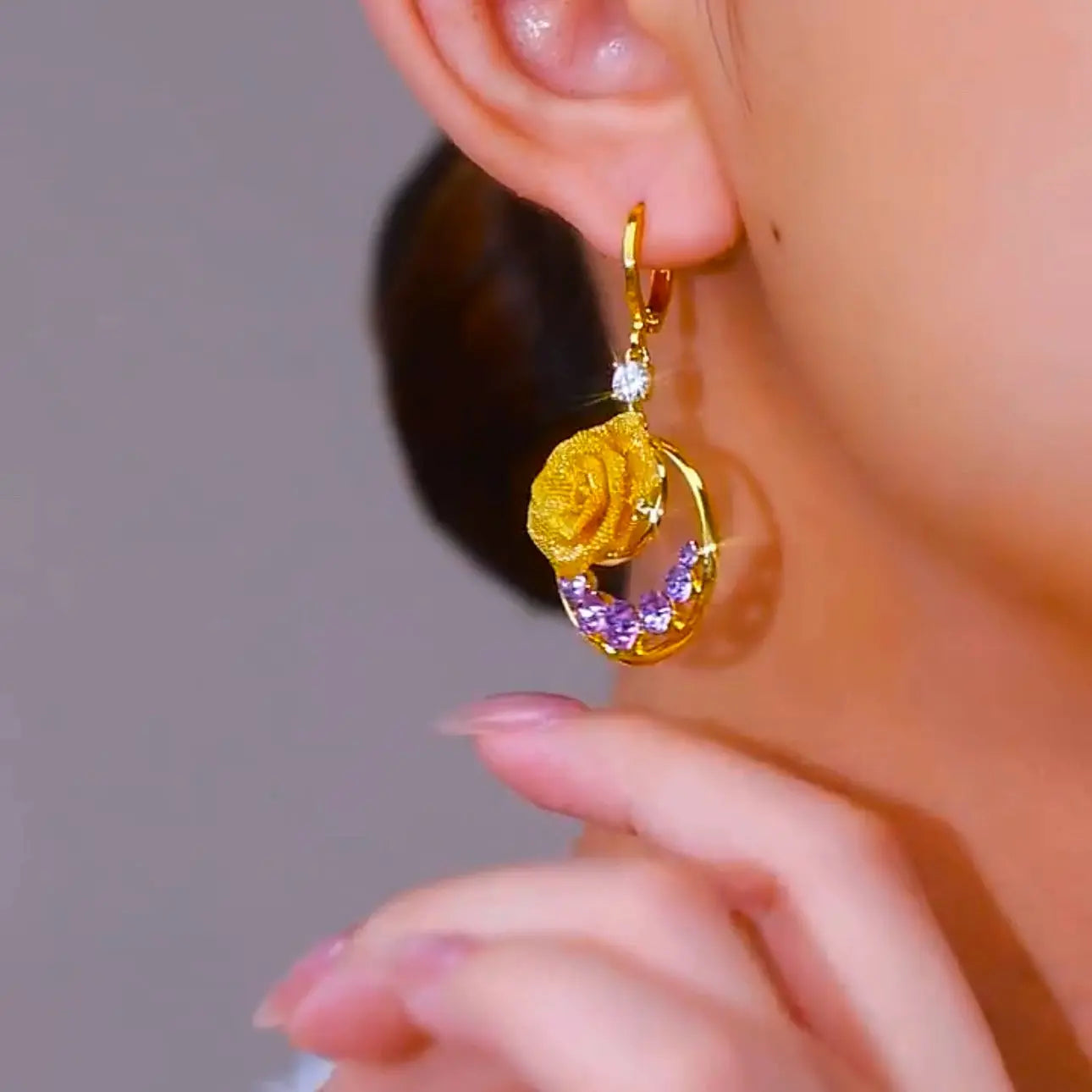 Purple zirconia flower earrings(24k gold plated)